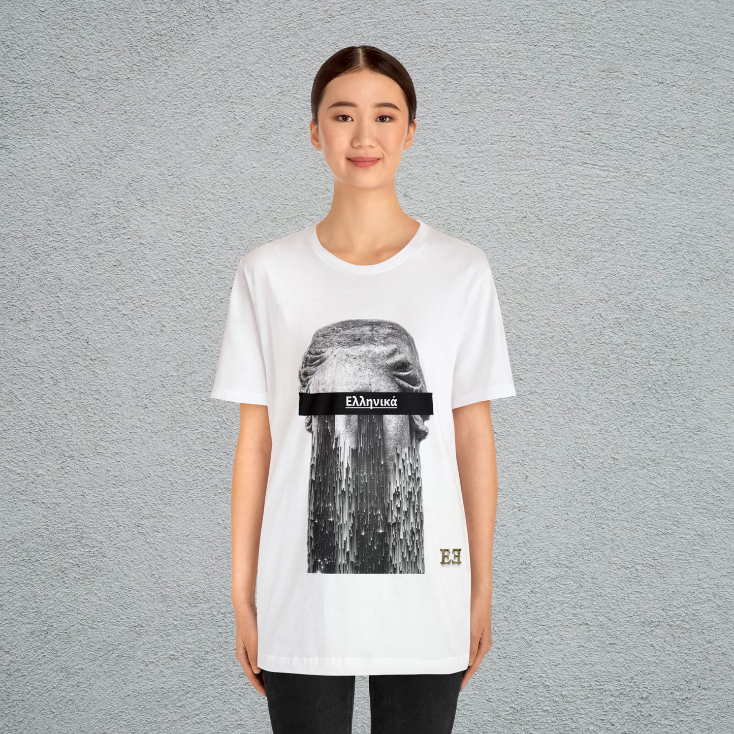 Stunning Greek Art Inspired T-shirt - Embrace the Timeless Beauty