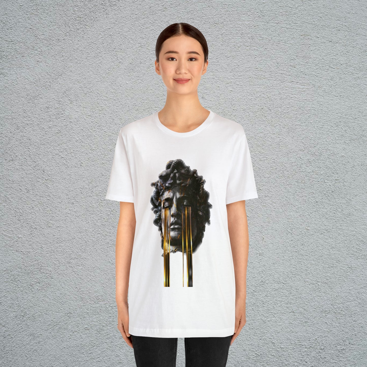 Stunning Greek Art Inspired T-shirt - Embrace the Timeless Beauty